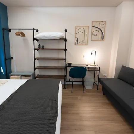 Tre Gemme In Centro - Azure