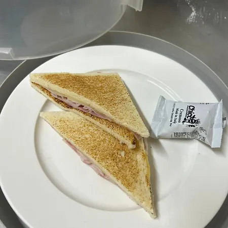 Tre Gemme In Centro - Azure